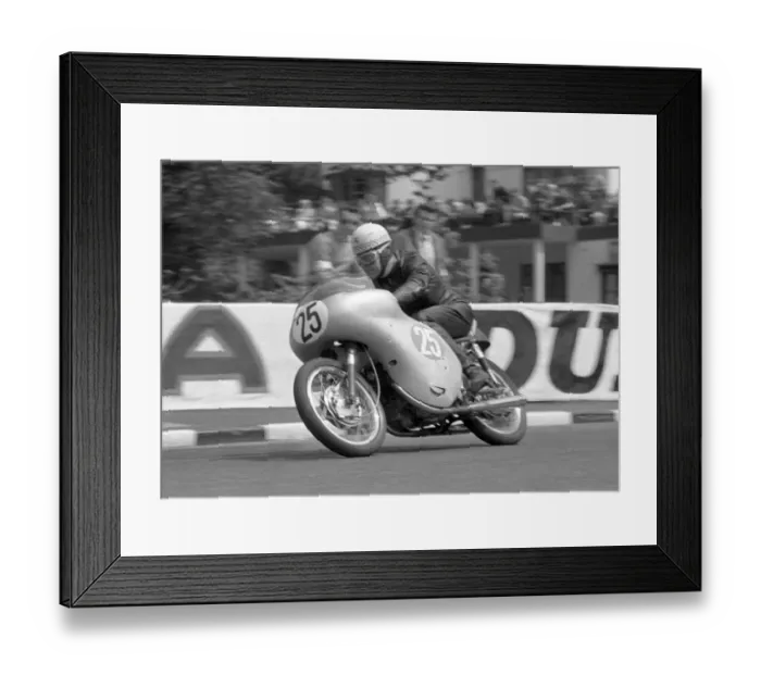 Framed Print : Brian Duffy (Yamaha) 1962 Lightweight TT Framed Print : Brian Duffy (Yamaha) 1962 Lightweight TT