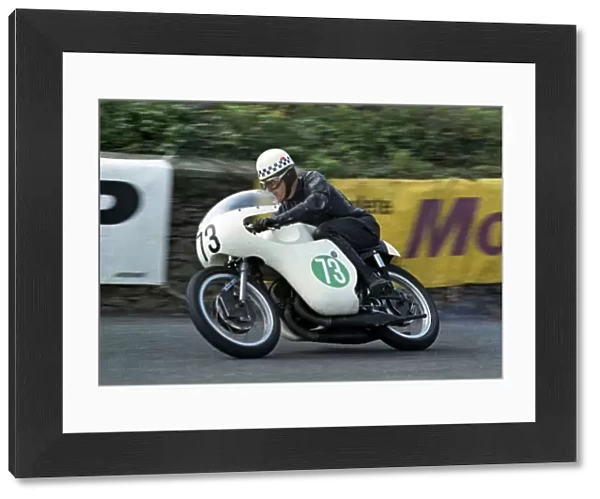 Brian Duffy (Yamaha) 1966 Lightweight TT