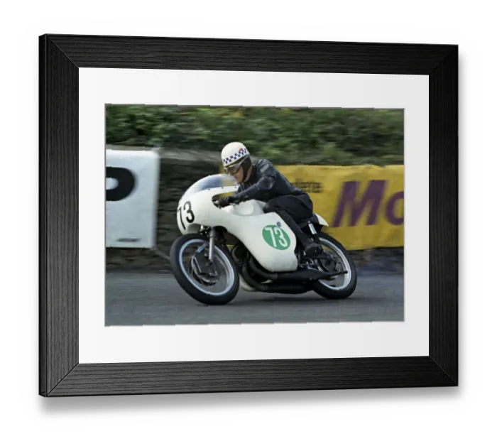 Framed Print : Brian Duffy (Yamaha) 1966 Lightweight TT Framed Print : Brian Duffy (Yamaha) 1966 Lightweight TT