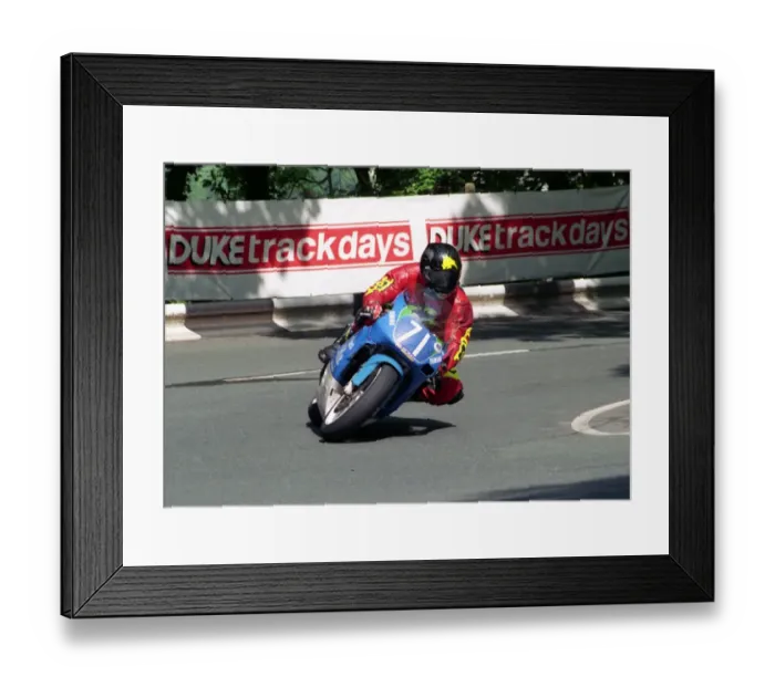 Framed Print : Bruce Anstey (DTR Yamaha) 2002 Lightweight 250 TT Framed Print : Bruce Anstey (DTR Yamaha) 2002 Lightweight 250 TT