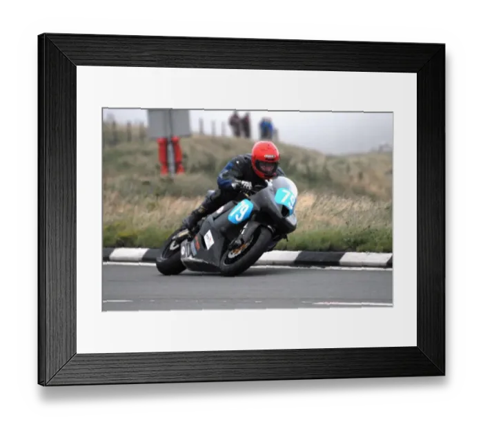 Framed Print : Richie Ellis (Kawasaki) 2008 Junior Manx Grand Prix Framed Print : Richie Ellis (Kawasaki) 2008 Junior Manx Grand Prix