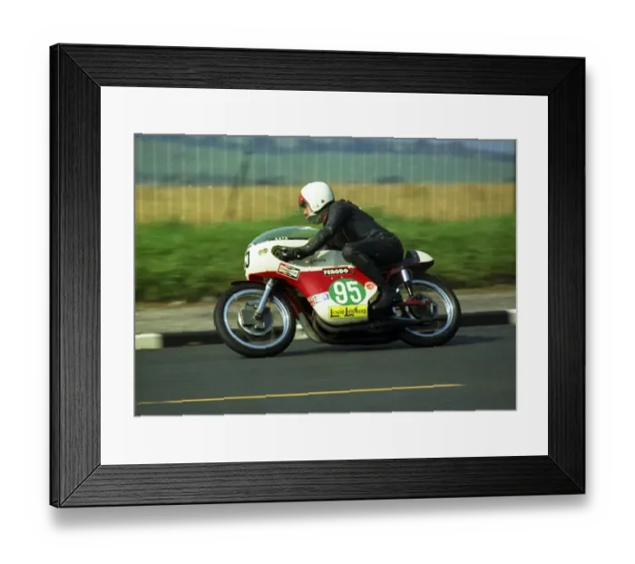 Framed Print : Bill Tottle (Yamaha) 1971 Lightweight Manx Grand Prix Framed Print : Bill Tottle (Yamaha) 1971 Lightweight Manx Grand Prix