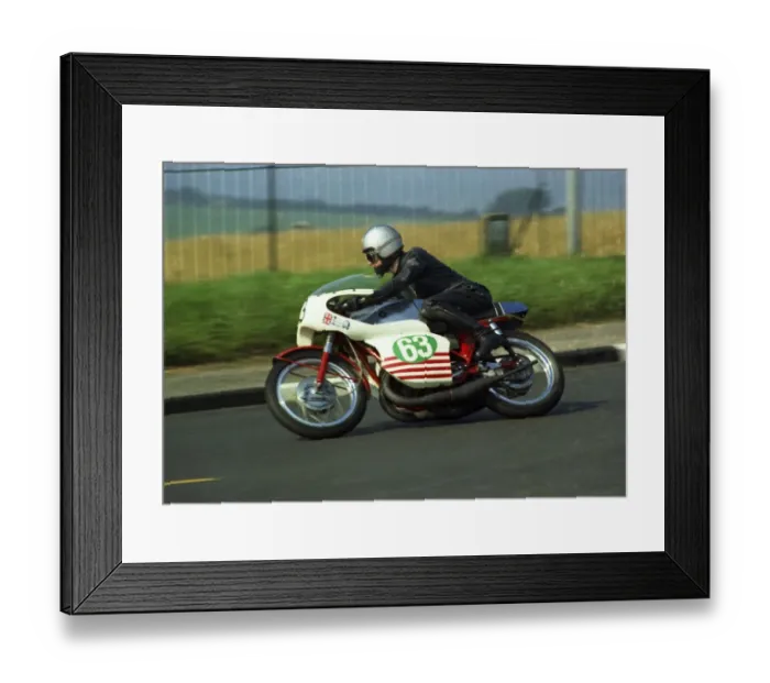 Framed Print : Michael Spink (Yamaha) 1971 Lightweight Manx Grand Prix Framed Print : Michael Spink (Yamaha) 1971 Lightweight Manx Grand Prix