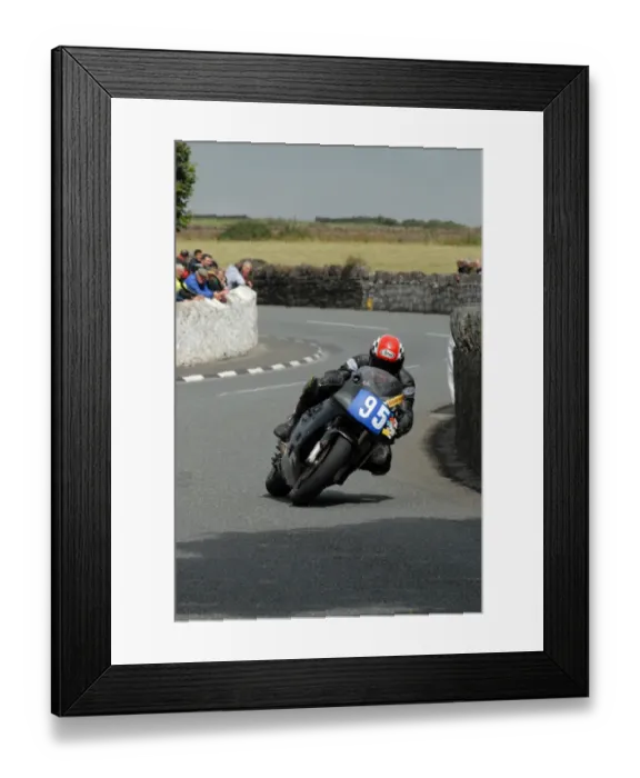 Framed Print : John Turner (Kawasaki) 2010 Southern 100