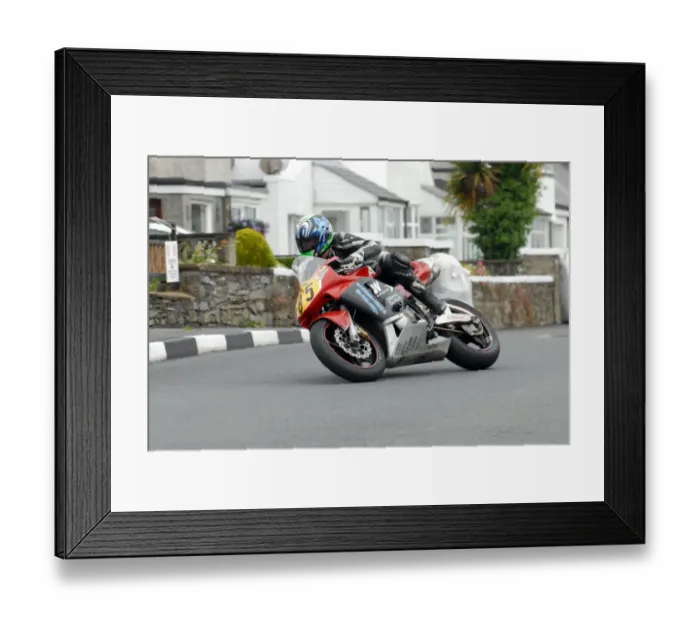 Framed Print : William Cowden (Honda) 2010 Southern 100 Framed Print : William Cowden (Honda) 2010 Southern 100