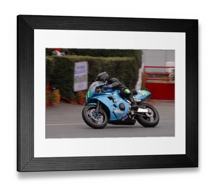 Framed Print : Anthony Davies (Yamaha) 2007 Ultra Lightweight Manx Grand Prix Framed Print : Anthony Davies (Yamaha) 2007 Ultra Lightweight Manx Grand Prix