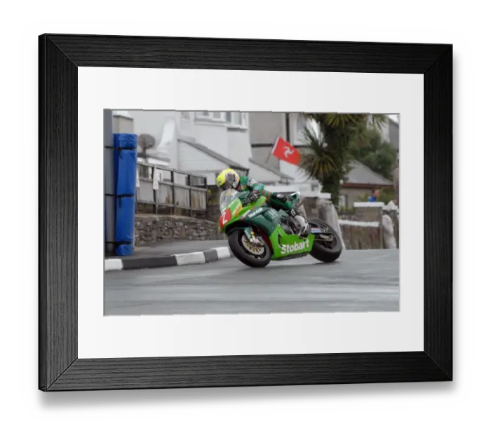 Framed Print : Ian Lougher (Stobart Honda) 2007 Southern 100 Framed Print : Ian Lougher (Stobart Honda) 2007 Southern 100