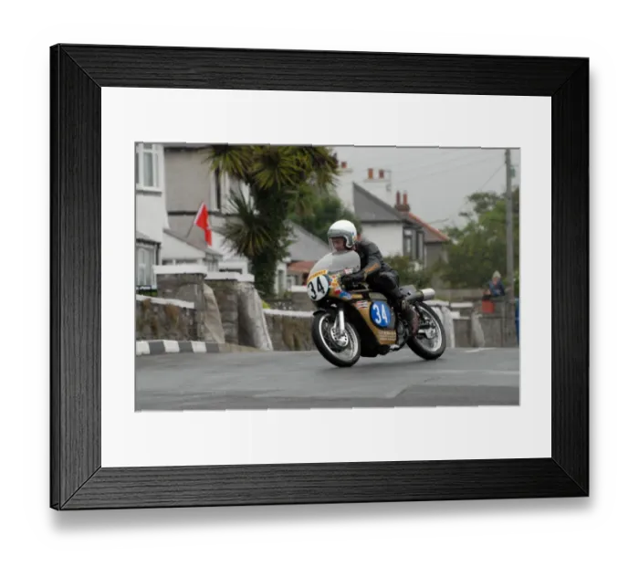 Framed Print : Mick Moreton (Seeley 7R) 2007 Southern 100 Framed Print : Mick Moreton (Seeley 7R) 2007 Southern 100