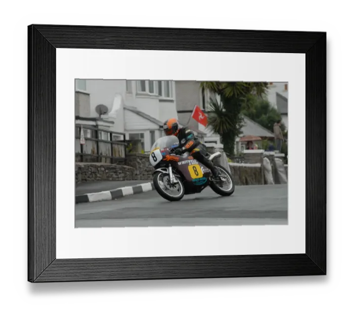 Framed Print : Alec Whitwell (Bates Honda) 2007 Southern 100 Framed Print : Alec Whitwell (Bates Honda) 2007 Southern 100