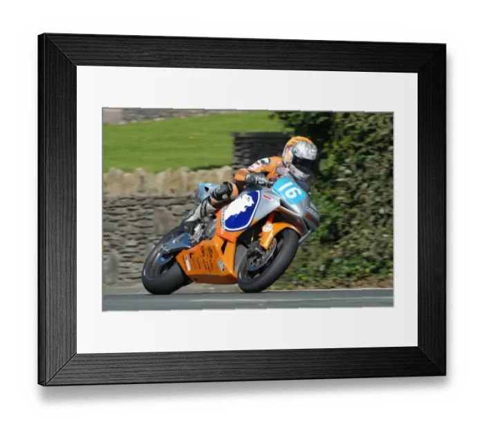Framed Print : Maria Costello (Honda) 2007 Junior Manx Grand Prix Framed Print : Maria Costello (Honda) 2007 Junior Manx Grand Prix