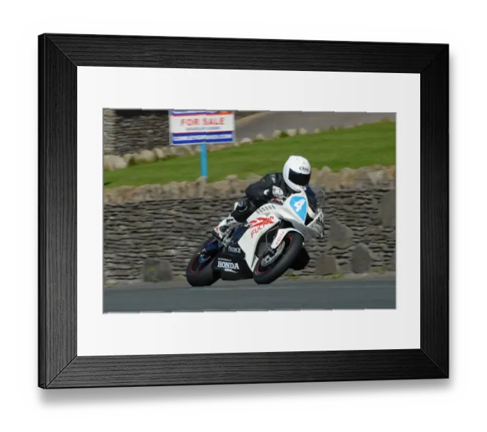 Framed Print : Si Fulton (Honda) 2007 Junior Manx Grand Prix