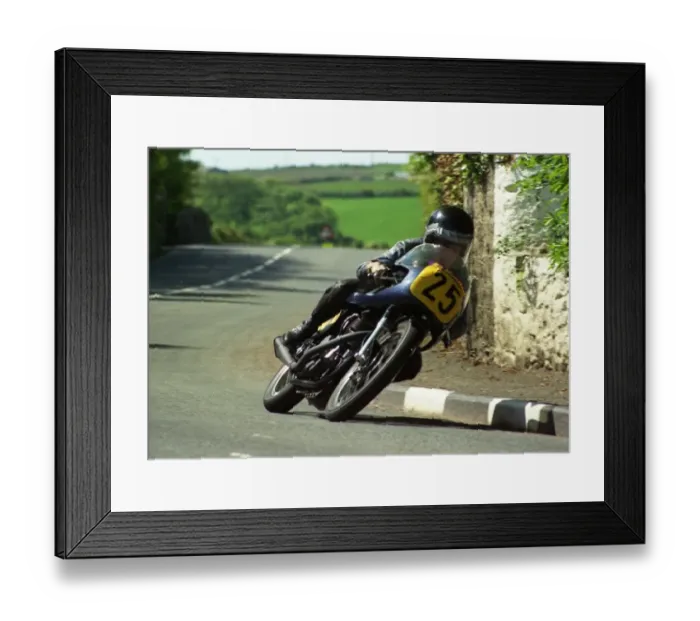 Framed Print : Wally Dawson (Norton) 2000 Classic TT Framed Print : Wally Dawson (Norton) 2000 Classic TT