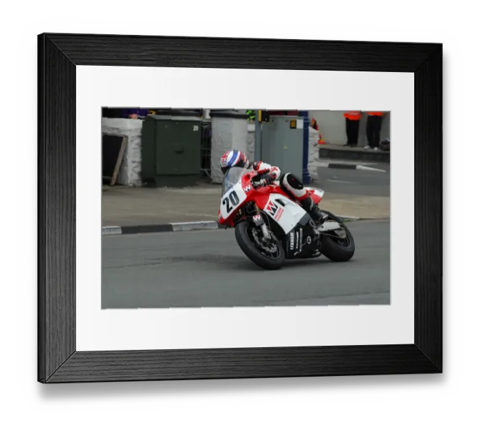 Framed Print : Dan Stewart (Kawasaki) 2015 Formula One Classic TT Framed Print : Dan Stewart (Kawasaki) 2015 Formula One Classic TT