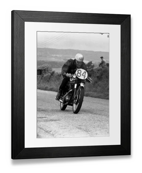 Framed Print : Bob Mawson (BSA) 1954 Junior Manx Grand Prix Framed Print : Bob Mawson (BSA) 1954 Junior Manx Grand Prix