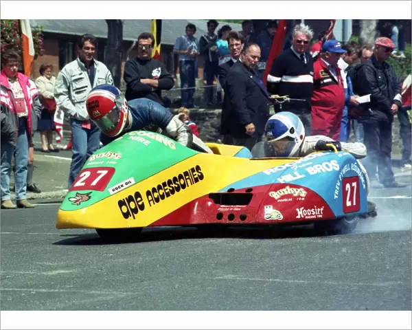 Stephen Judkins & Cat Jenkins (Yamaha) 1990 Sidecar TT
