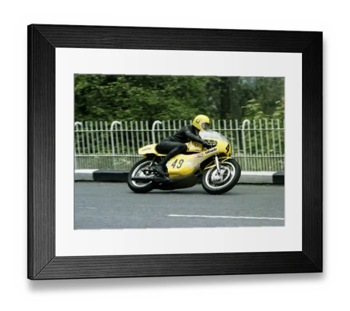 Framed Print : Ken Inwood (Yamaha) 1979 Senior TT Framed Print : Ken Inwood (Yamaha) 1979 Senior TT