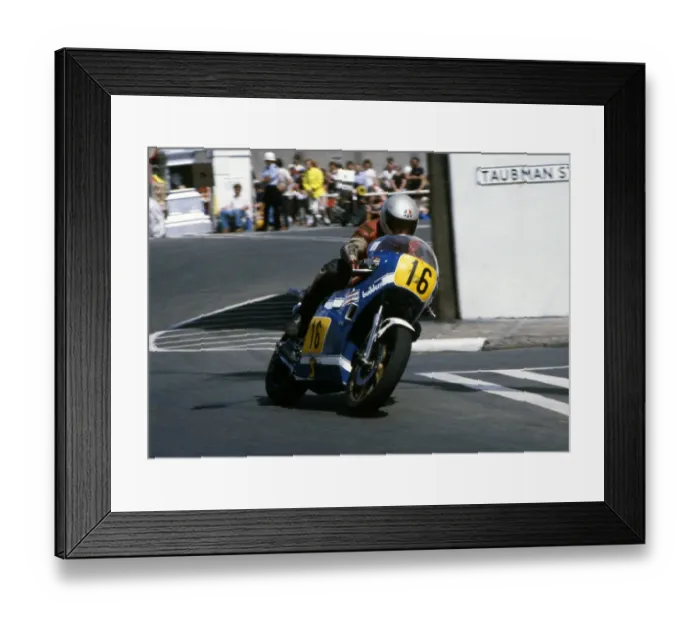 Framed Print : Sam McClements (Suzuki) 1982 Senior TT Framed Print : Sam McClements (Suzuki) 1982 Senior TT