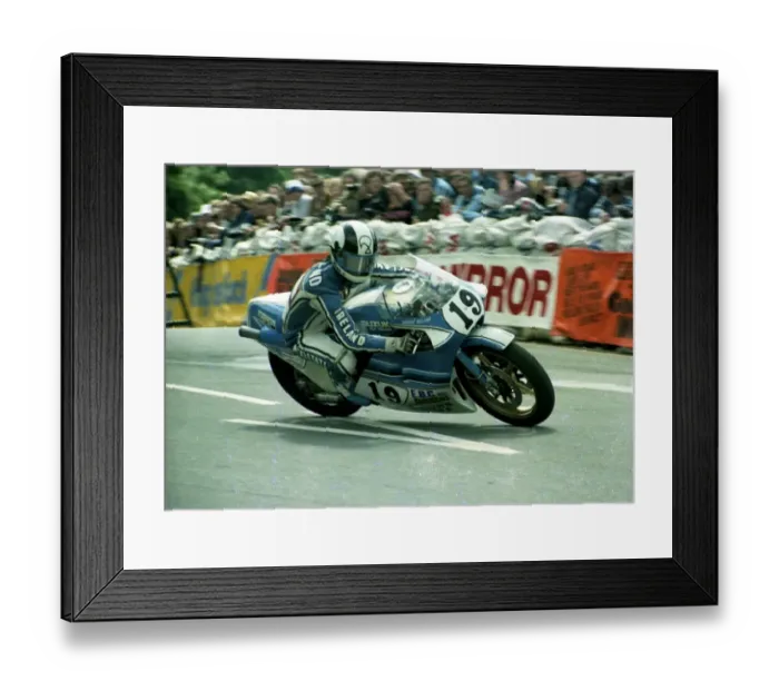 Framed Print : Dennis Ireland (Suzuki) 1982 Classsic TT Framed Print : Dennis Ireland (Suzuki) 1982 Classsic TT