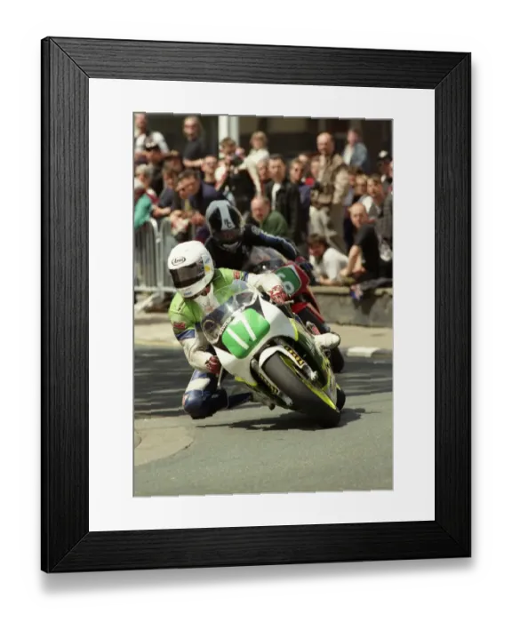 Framed Print : Lee Pullan (Yamaha) 1996 Lightweight TT Framed Print : Lee Pullan (Yamaha) 1996 Lightweight TT