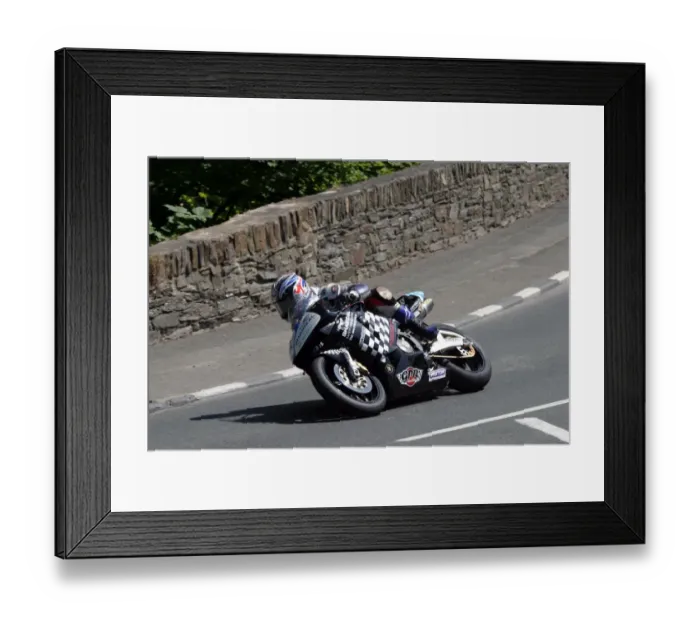 Framed Print : Cameron Donald (Honda) 2005 Supersport TT Framed Print : Cameron Donald (Honda) 2005 Supersport TT