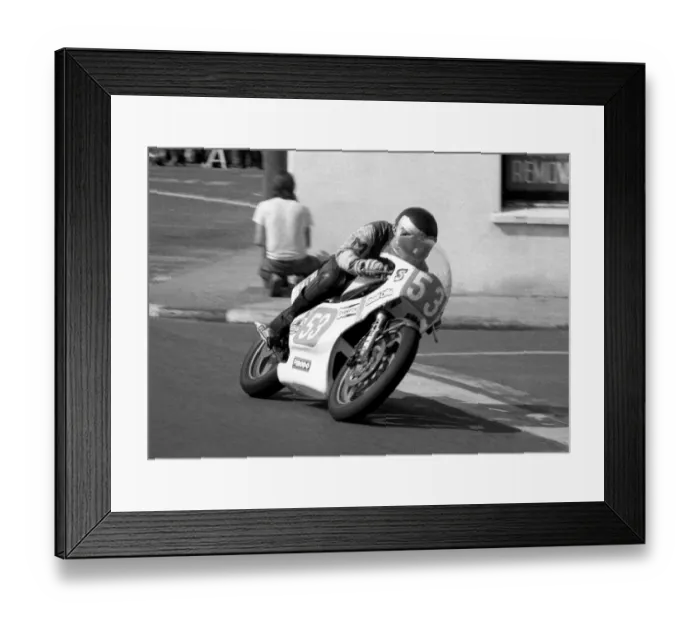 Framed Print : Steve Murray (Yamaha) 1984 Formula Two TT Framed Print : Steve Murray (Yamaha) 1984 Formula Two TT