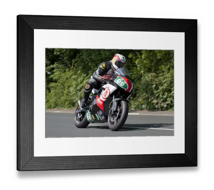 Framed Print : Paul Baleta (Kawasaki) 2015 Lightweight TT Framed Print : Paul Baleta (Kawasaki) 2015 Lightweight TT