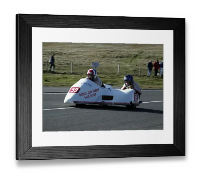 Framed Print : Russ Pearce & Rod Pearce (Yamaha) 1994 Sidecar TT Framed Print : Russ Pearce & Rod Pearce (Yamaha) 1994 Sidecar TT