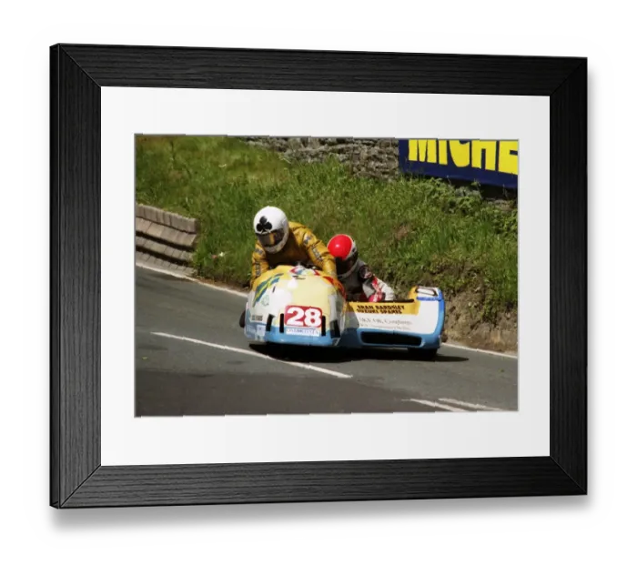 Framed Print : Lars Schwartz & Doug Jewell (LGMV Ireson Yamaha) 1995 Sidecar TT Framed Print : Lars Schwartz & Doug Jewell (LGMV Ireson Yamaha) 1995 Sidecar TT
