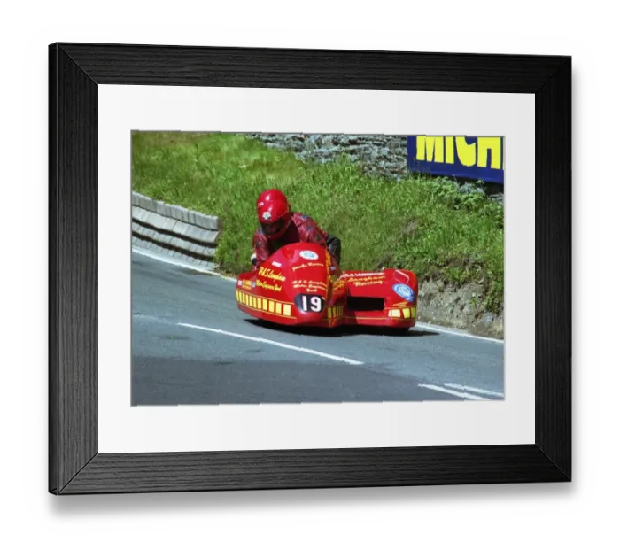 Framed Print : Howard Langham & Steve Langham (Jacobs Yamaha) 1995 Sidecar TT Framed Print : Howard Langham & Steve Langham (Jacobs Yamaha) 1995 Sidecar TT