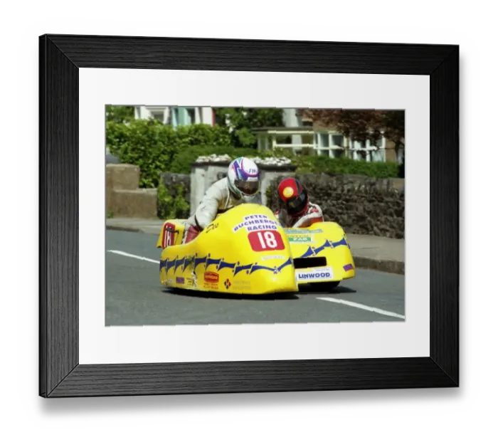 Framed Print : Des Founds & Dicky Gale (DJS Yamaha) 1996 Sidecar TT Framed Print : Des Founds & Dicky Gale (DJS Yamaha) 1996 Sidecar TT