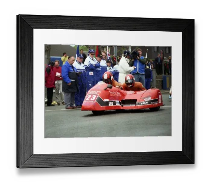 Framed Print : Tom Hanks & Steve Wilson (Yamaha) 1996 Sidecar TT Framed Print : Tom Hanks & Steve Wilson (Yamaha) 1996 Sidecar TT