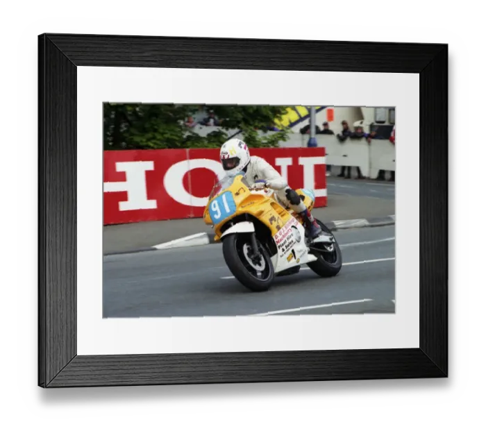 Framed Print : John Henderson (Honda) 1996 Junior TT Framed Print : John Henderson (Honda) 1996 Junior TT