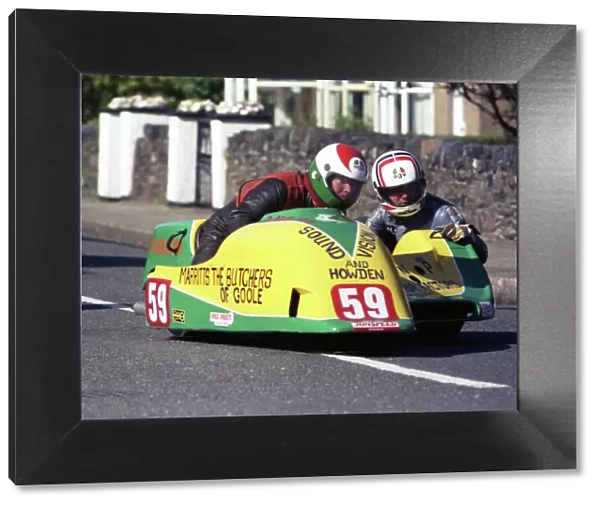 Brian Alflatt & Adrian Walduck (Ireson Yamaha) 1990 Sidecar TT