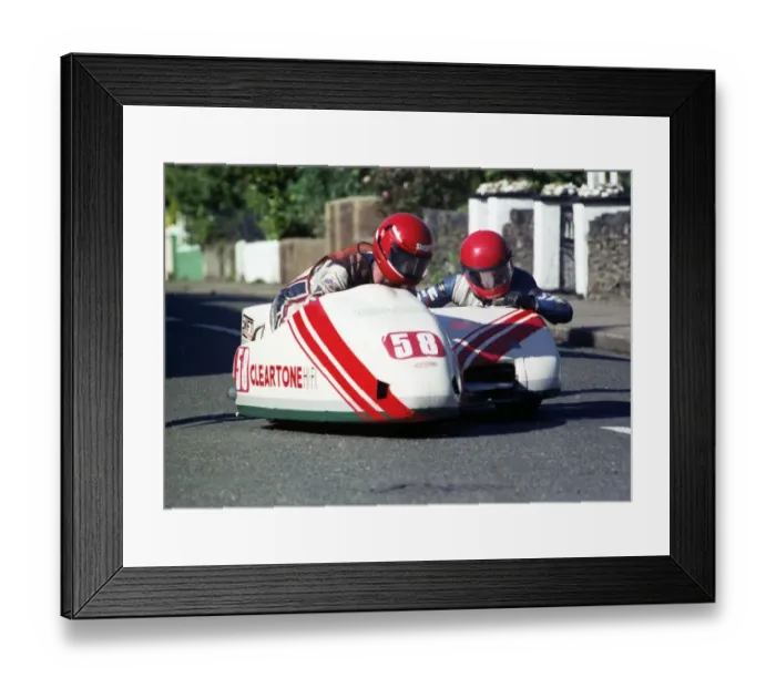 Framed Print : Lindsay Hurst & David Burgess (Wrathall Yamaha) 1990 Sidecar TT Framed Print : Lindsay Hurst & David Burgess (Wrathall Yamaha) 1990 Sidecar TT