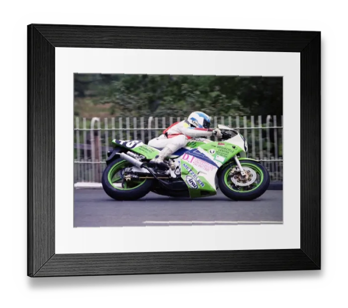 Framed Print : Steve Ives (Kawasaki) 1990 Supersport 400 TT Framed Print : Steve Ives (Kawasaki) 1990 Supersport 400 TT