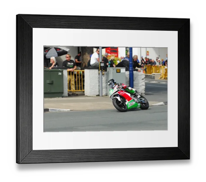 Framed Print : James Coward (Aprilia) 2015 Lightweight TT Framed Print : James Coward (Aprilia) 2015 Lightweight TT