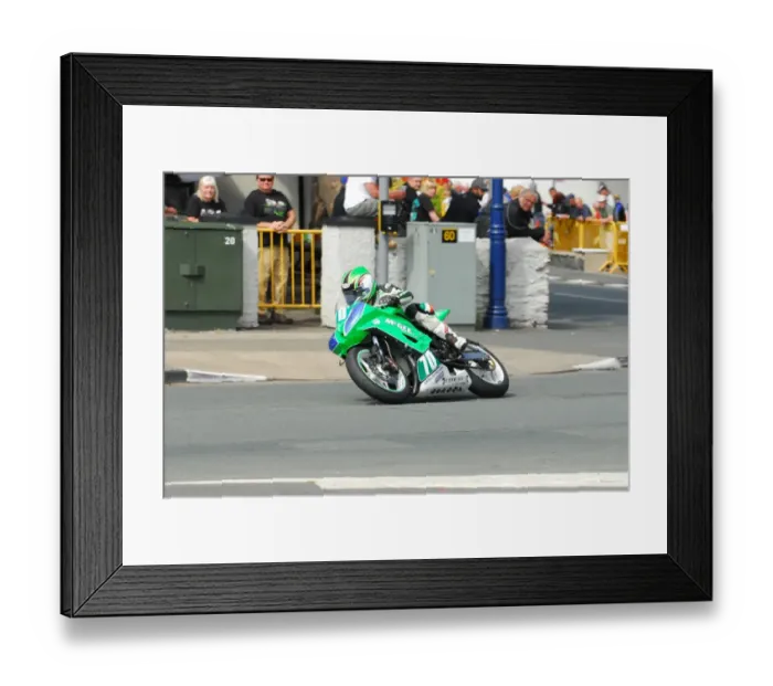 Framed Print : Derek McGee (Kawasaki) 2015 Lightweight TT Framed Print : Derek McGee (Kawasaki) 2015 Lightweight TT