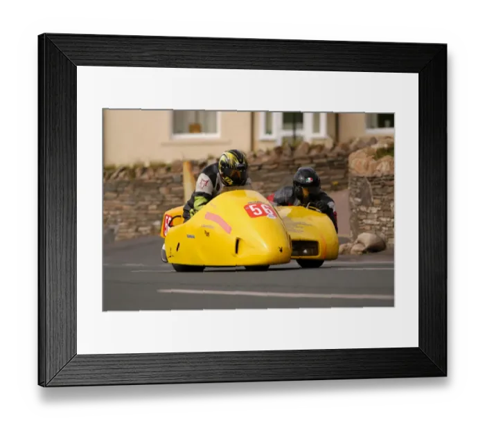 Framed Print : Ray Walker & Paul Goodwin (Windle Yamaha) 2004 Sidecar TT Framed Print : Ray Walker & Paul Goodwin (Windle Yamaha) 2004 Sidecar TT