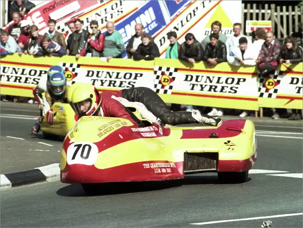 Jed Tennant & Ian Tennant (Yamaha) 1989 Sidecar TT