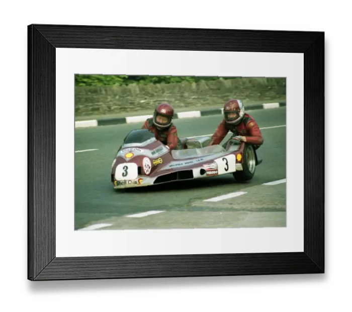Framed Print : Mick Boddice & Chas Birks (Yamaha) 1982 Sidecar TT Framed Print : Mick Boddice & Chas Birks (Yamaha) 1982 Sidecar TT