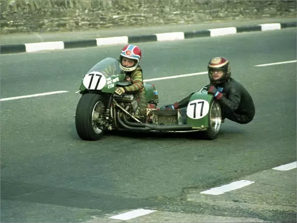 Kevin Ashworth & Alan Cowley (Jay-Cee Honda) 1982 Sidecar TT