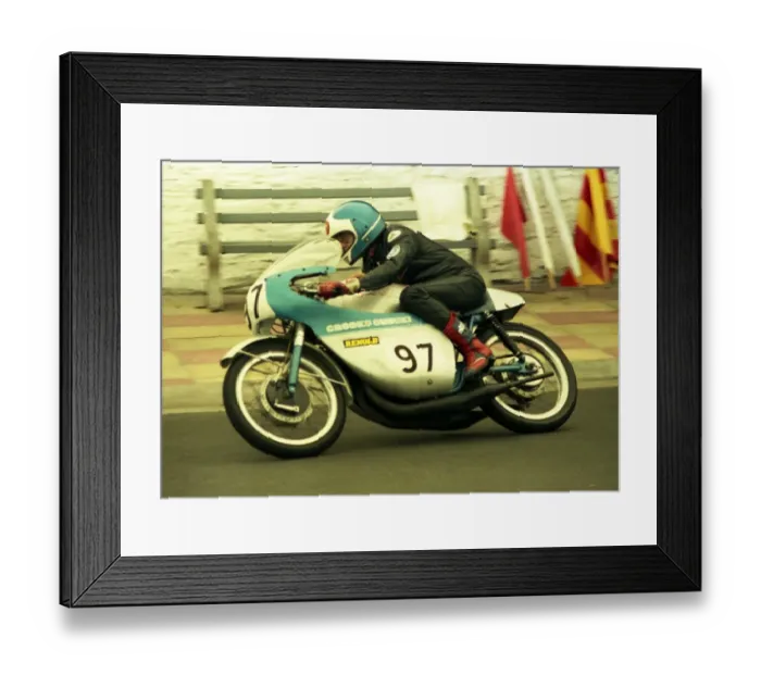 Framed Print : Eddie Crooks (Crooks Suzuki) 1989 Classic Manx Grand Prix Framed Print : Eddie Crooks (Crooks Suzuki) 1989 Classic Manx Grand Prix