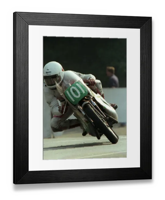 Framed Print : Rob Robinson (Honda) 1993 Lightweight Classic Manx Grand Prix Framed Print : Rob Robinson (Honda) 1993 Lightweight Classic Manx Grand Prix