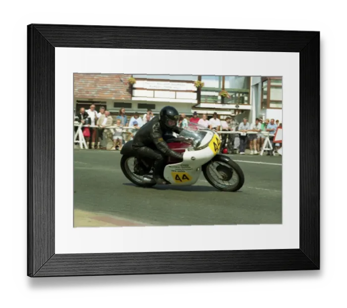 Framed Print : Chris East (Matchless) 1991 Senior Classic Manx Grand Prix Framed Print : Chris East (Matchless) 1991 Senior Classic Manx Grand Prix