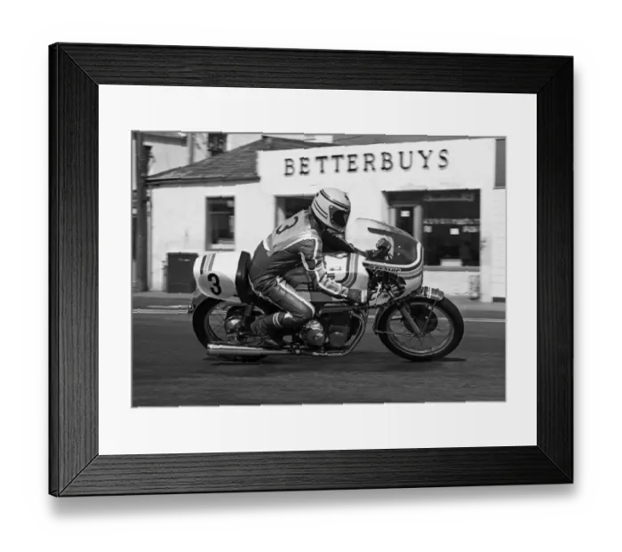 Framed Print : Neil Tuxworth (Honda) 1975 Production TT Framed Print : Neil Tuxworth (Honda) 1975 Production TT
