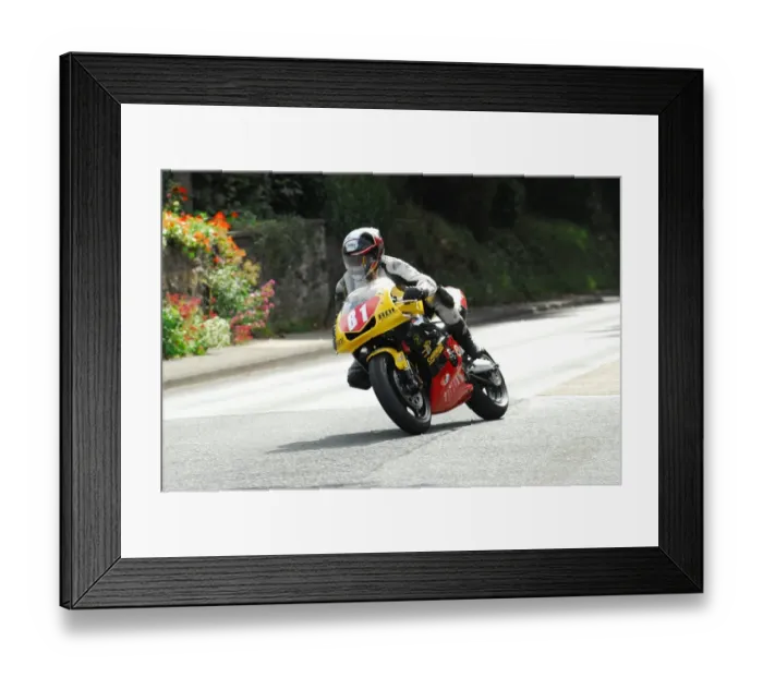 Framed Print : Derek Wilson (Kawasaki) 2013 Newcomers Manx Grand Prix Framed Print : Derek Wilson (Kawasaki) 2013 Newcomers Manx Grand Prix