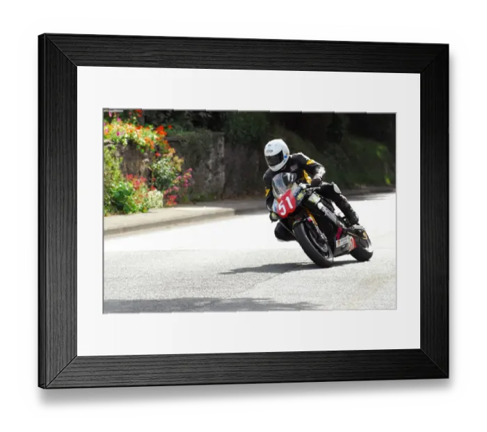 Framed Print : Callum Collister (Kawasaki) 2013 Newcomers Manx Grand Prix Framed Print : Callum Collister (Kawasaki) 2013 Newcomers Manx Grand Prix