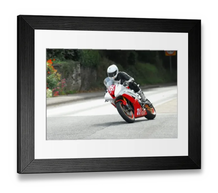 Framed Print : Louis O Regan (Yamaha) 2013 Newcomers Manx Grand Prix Framed Print : Louis O Regan (Yamaha) 2013 Newcomers Manx Grand Prix