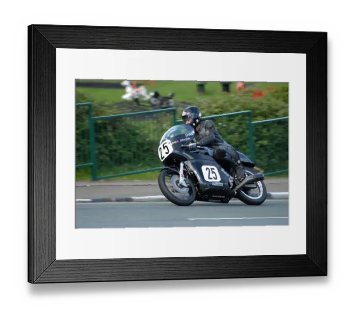 Framed Print : Steve Gibbs (Honda) 2007 Junior Classic Manx Grand Prix Framed Print : Steve Gibbs (Honda) 2007 Junior Classic Manx Grand Prix