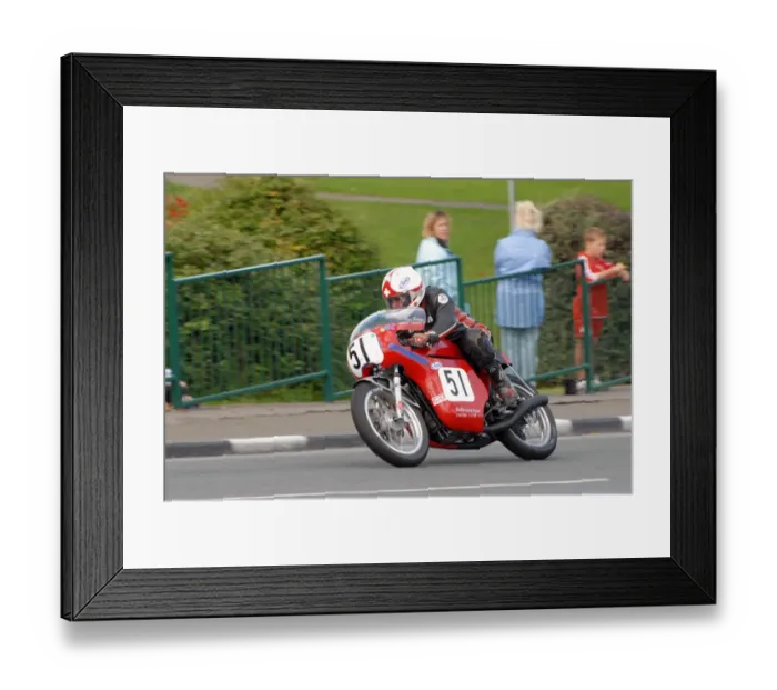 Framed Print : Les Cross (Honda) 2007 Junior Classic Manx Grand Prix Framed Print : Les Cross (Honda) 2007 Junior Classic Manx Grand Prix